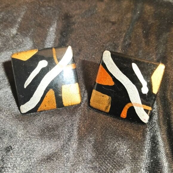 Vintage Painted Wood 70s Earrings - Picture 2 of 4